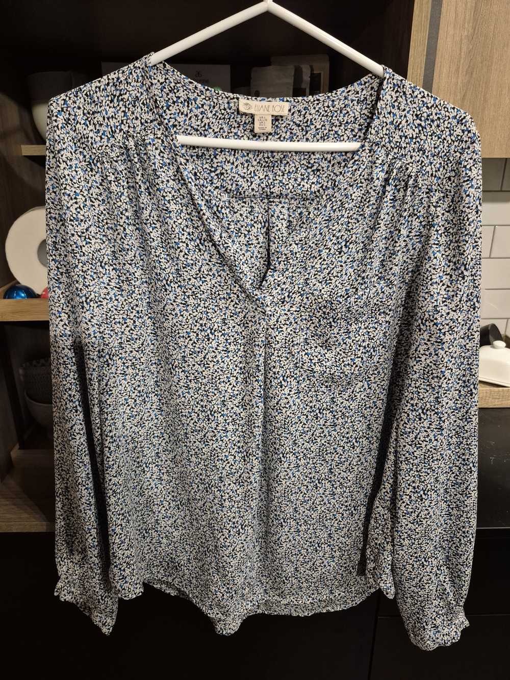 Blue Floral V-Neck Long-Sleeve Blouse